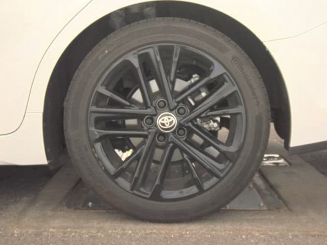 Used 2026 Toyota Camry SE FWD image 18