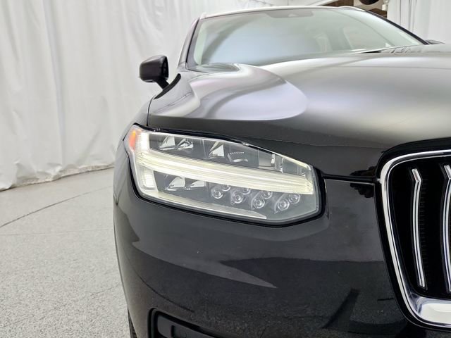 Used 2020 Volvo XC90 T6 Momentum w/ Protection Package image 35