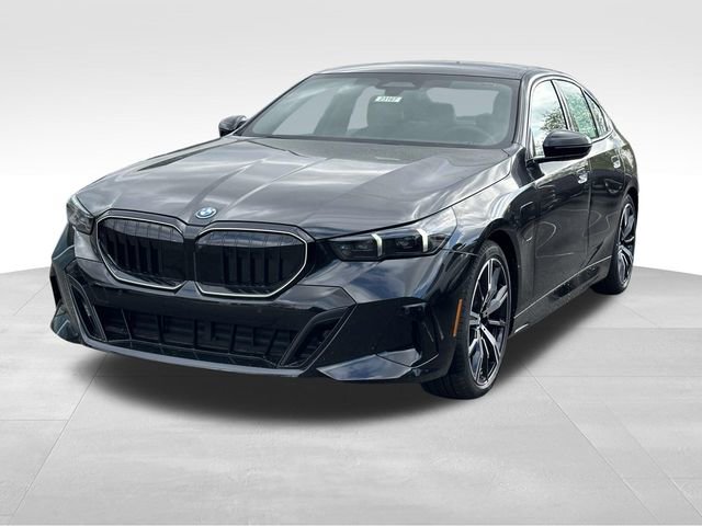 New 2027 BMW 550e xDrive AWD/4WD image 5