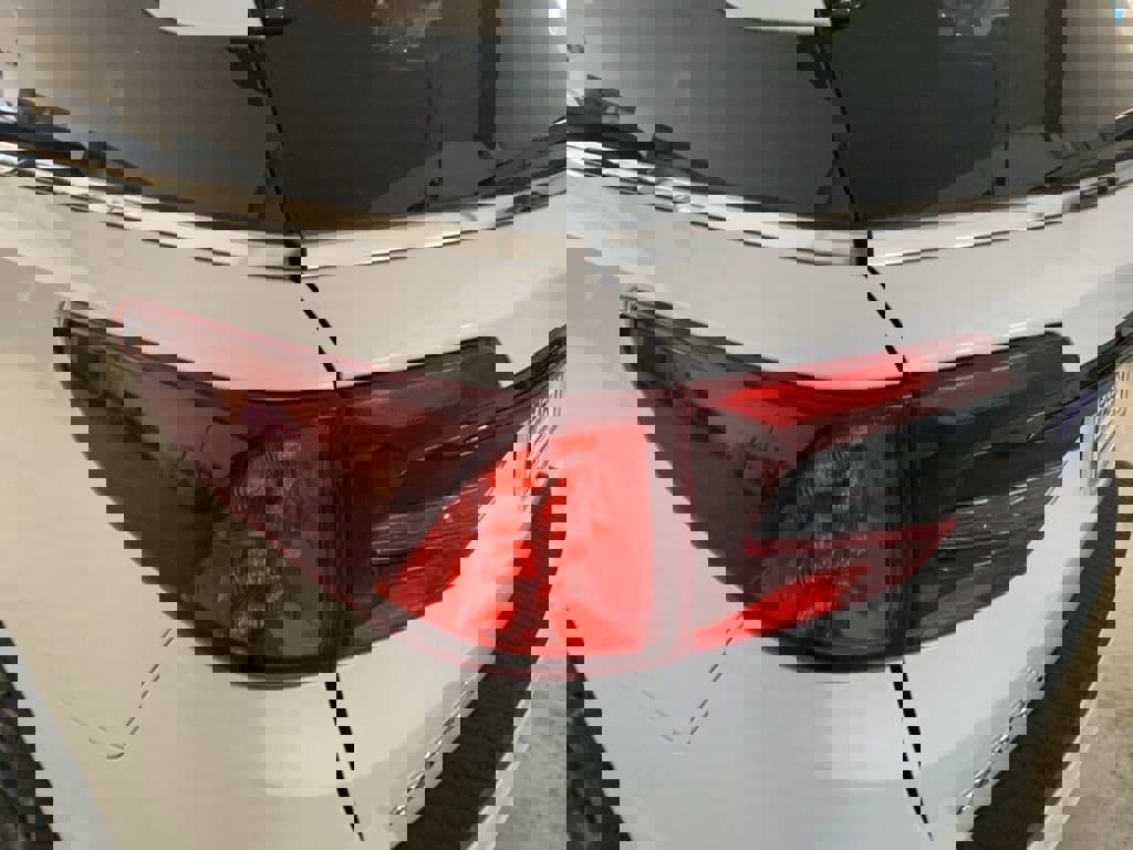 Used 2023 Honda Odyssey Sport image 10