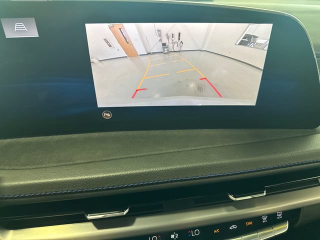 Certified 2024 Cadillac XT4 Sport AWD/4WD image 11