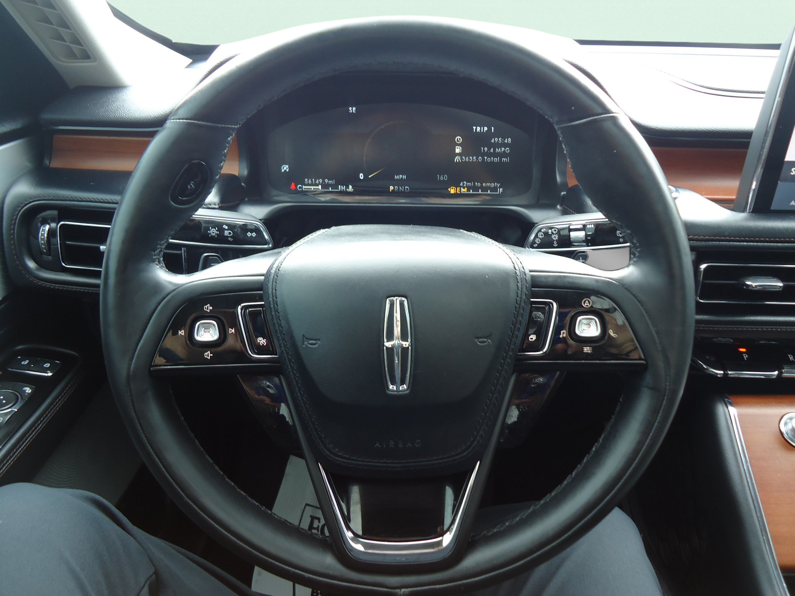 Used 2020 Lincoln Aviator Reserve w/ Equipment Group 202A AWD/4WD image 12
