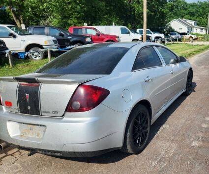 Used 2010 Pontiac G6 Sedan FWD image 3