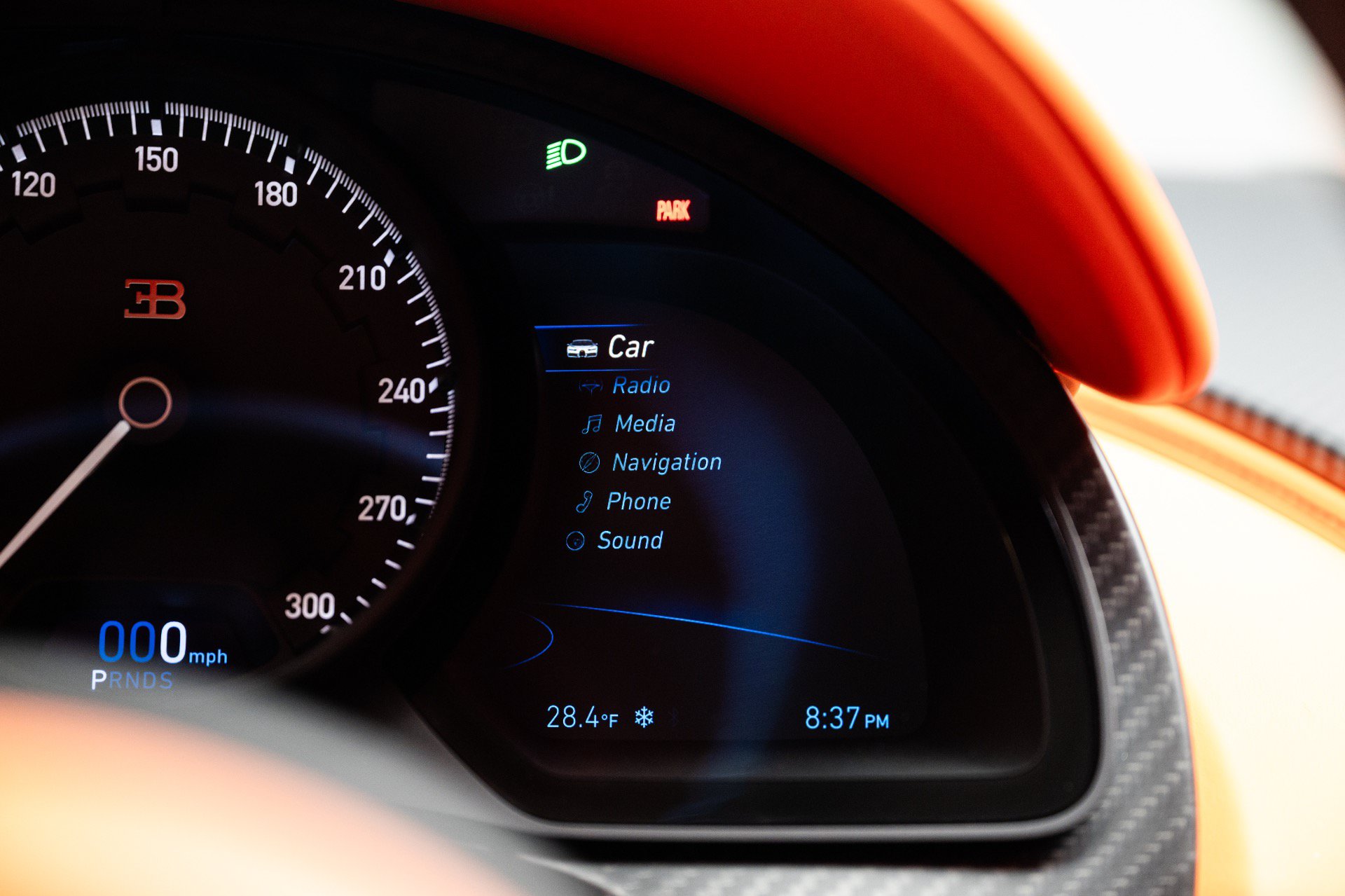 Used 2024 Bugatti Chiron Super Sport AWD/4WD image 23