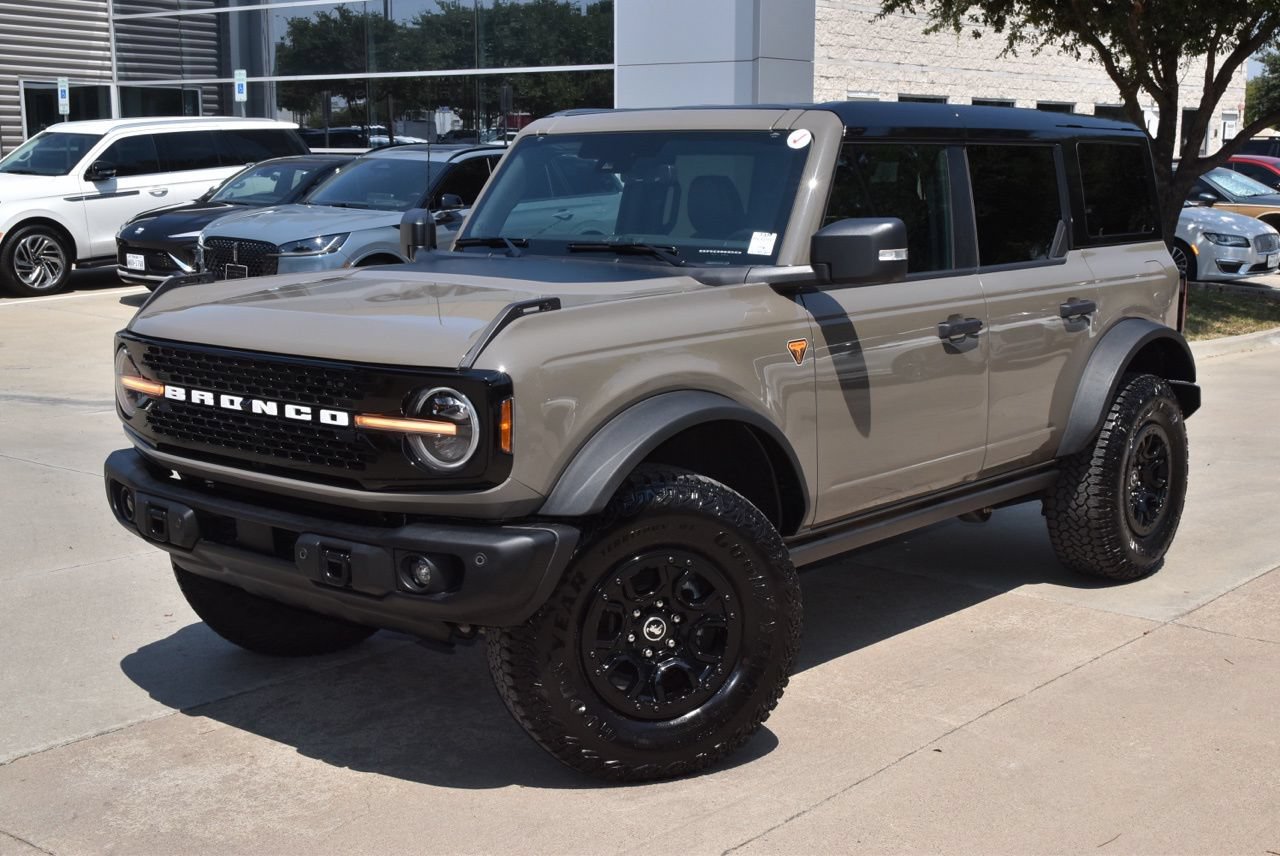 Certified 2025 Ford Bronco Badlands AWD/4WD image 50