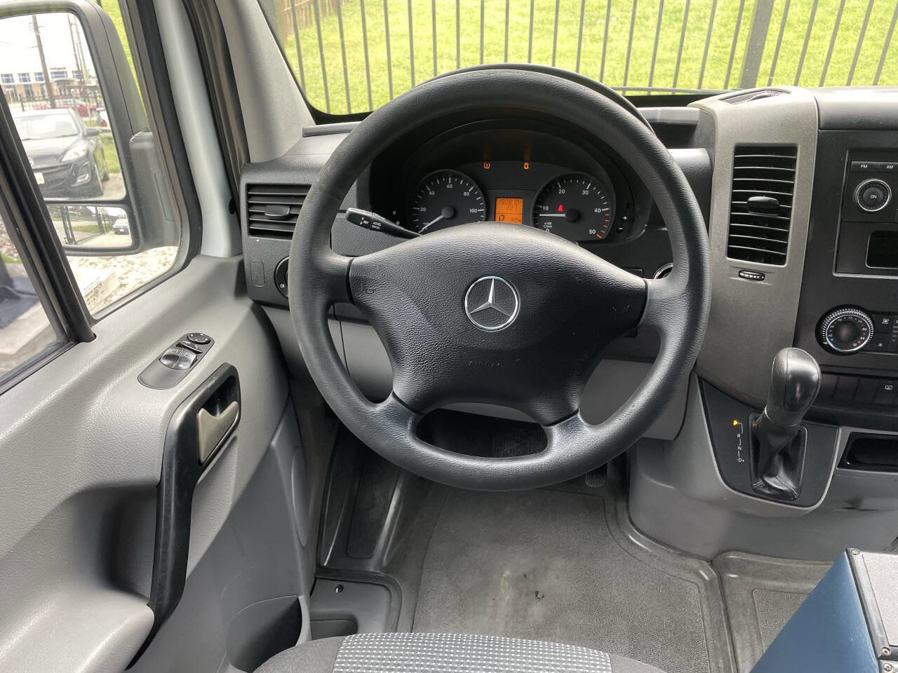 Used 2012 Mercedes-Benz Sprinter 2500 image 24