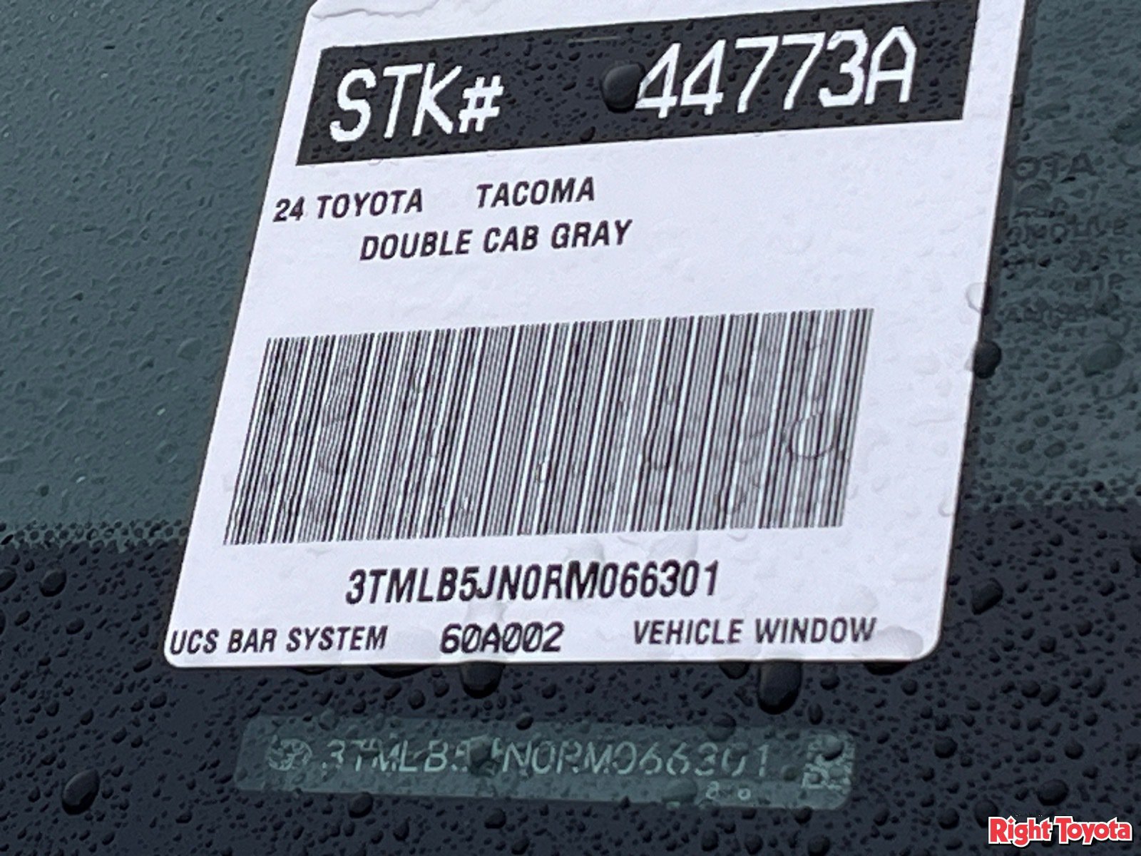 Used 2024 Toyota Tacoma TRD Off-Road w/ TRD Off Road Premium Package AWD/4WD image 34