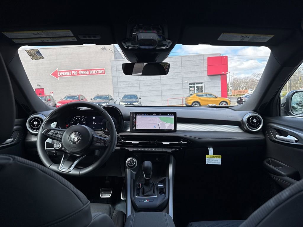 New 2026 Alfa Romeo Tonale Veloce w/ Quick Order Package 23H Volce image 13