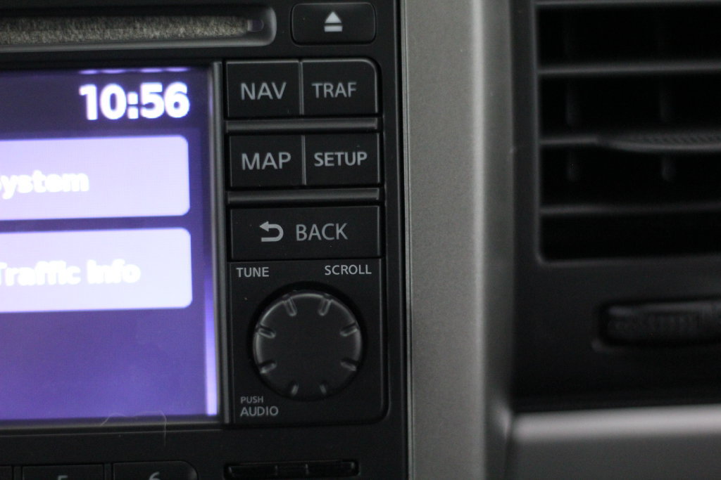 Used 2012 Nissan Sentra 2.0 SR w/ Special Edition Pkg FWD image 22