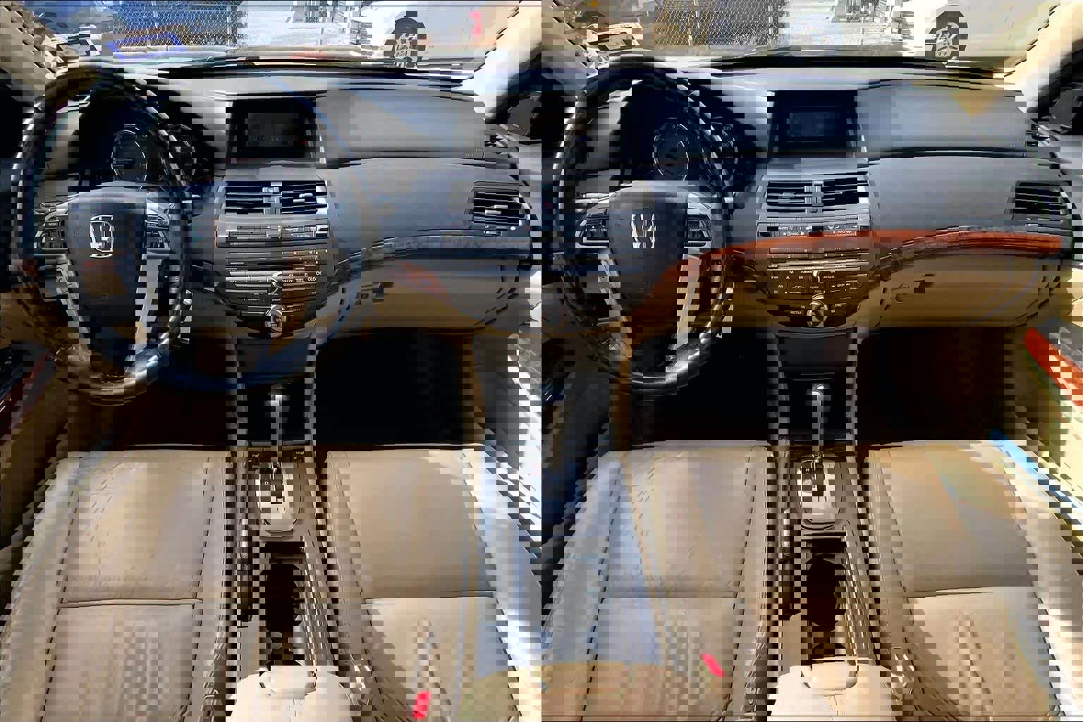 Used 2011 Honda Accord EX-L image 13