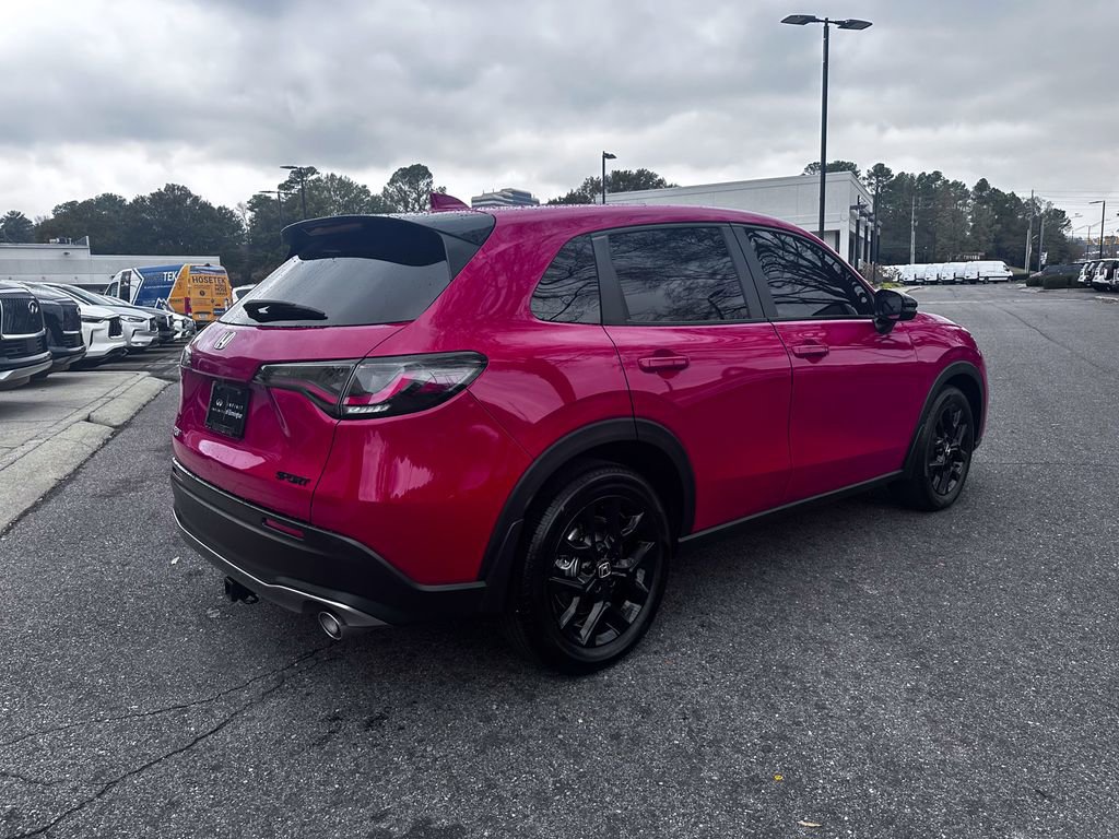 Used 2024 Honda HR-V Sport image 11