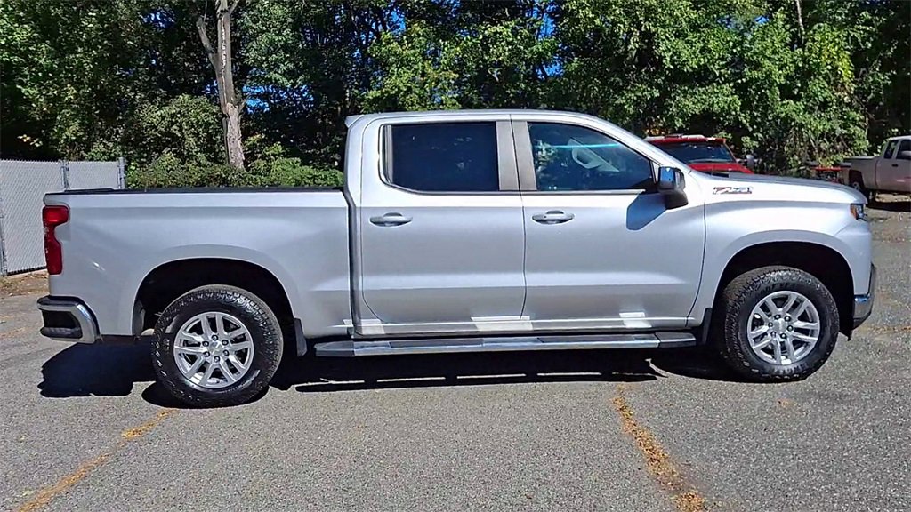 Certified 2022 Chevrolet Silverado 1500 LT w/ Z71 Off-Road Package image 9