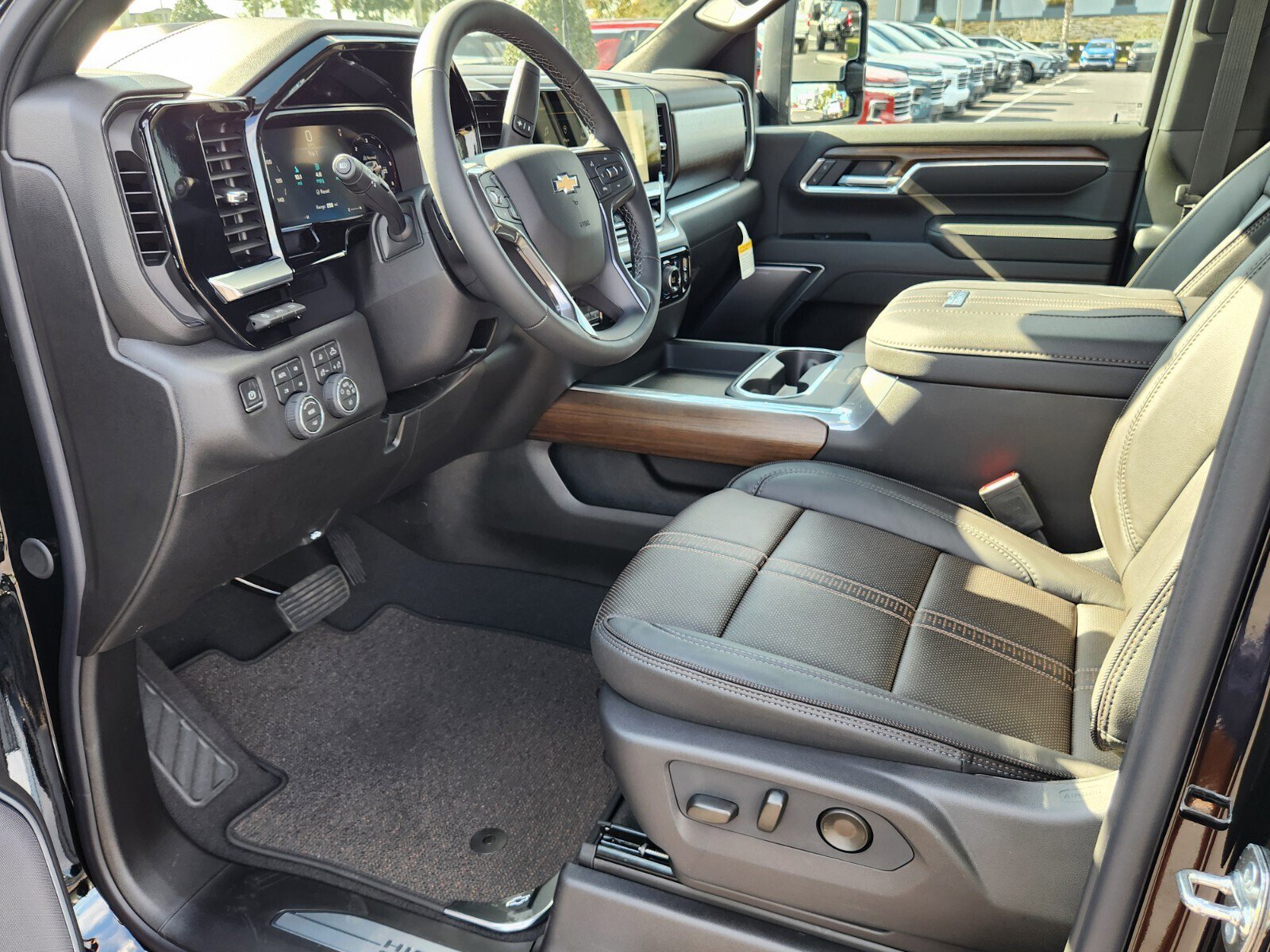 New 2026 Chevrolet Silverado 2500 High Country w/ Technology Package image 7