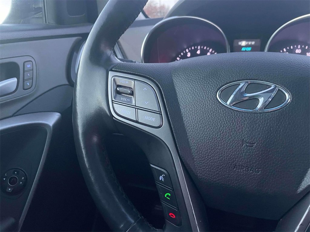 Used 2014 Hyundai Santa Fe Limited image 23