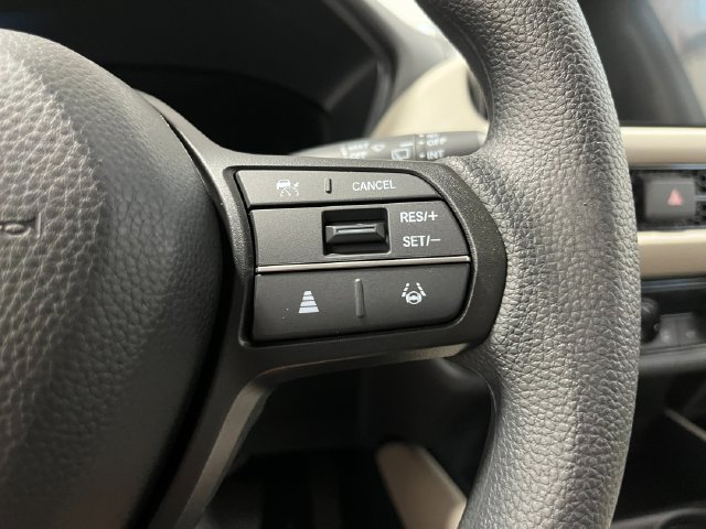 New 2027 Honda HR-V LX image 17