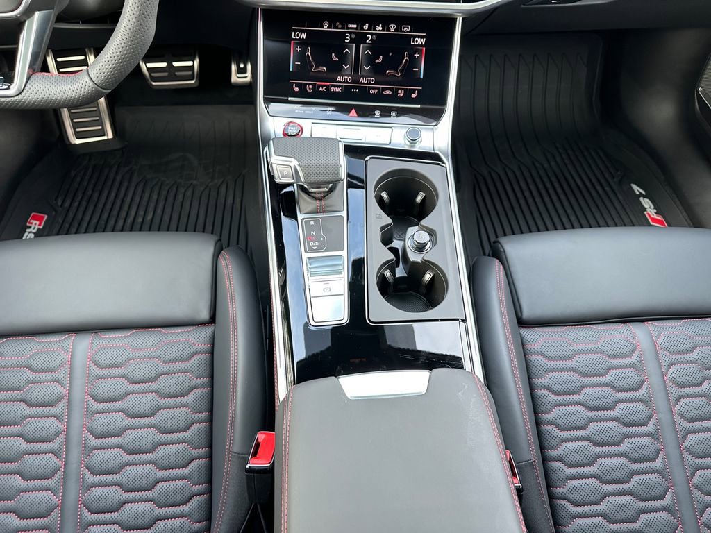 Used 2026 Audi RS 7 Performance image 11
