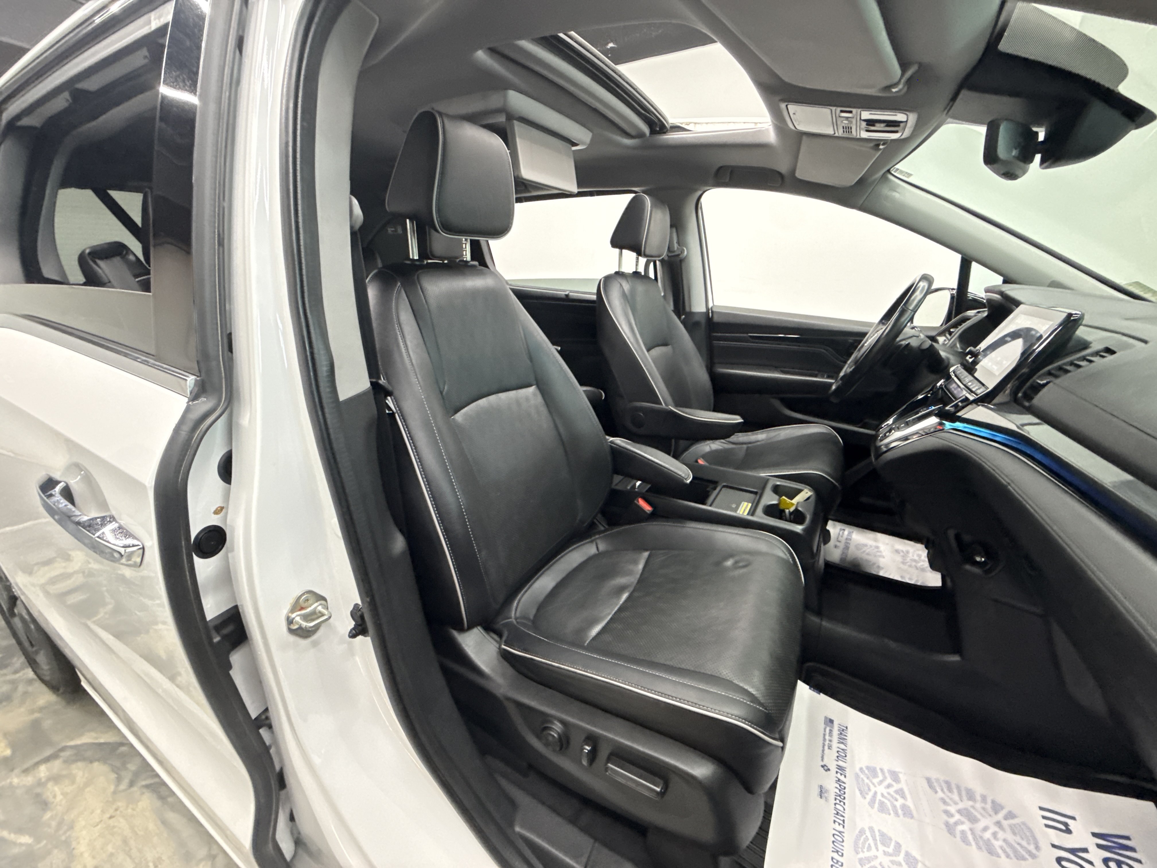 Used 2021 Honda Odyssey Touring image 30