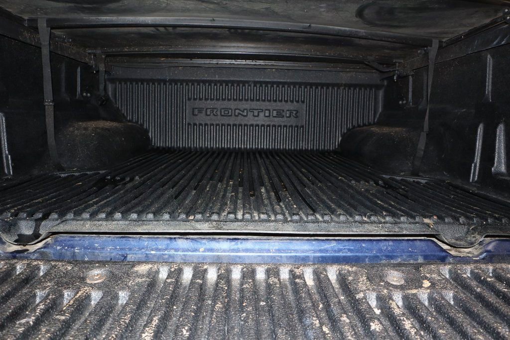 Certified 2022 Nissan Frontier SV AWD/4WD image 18