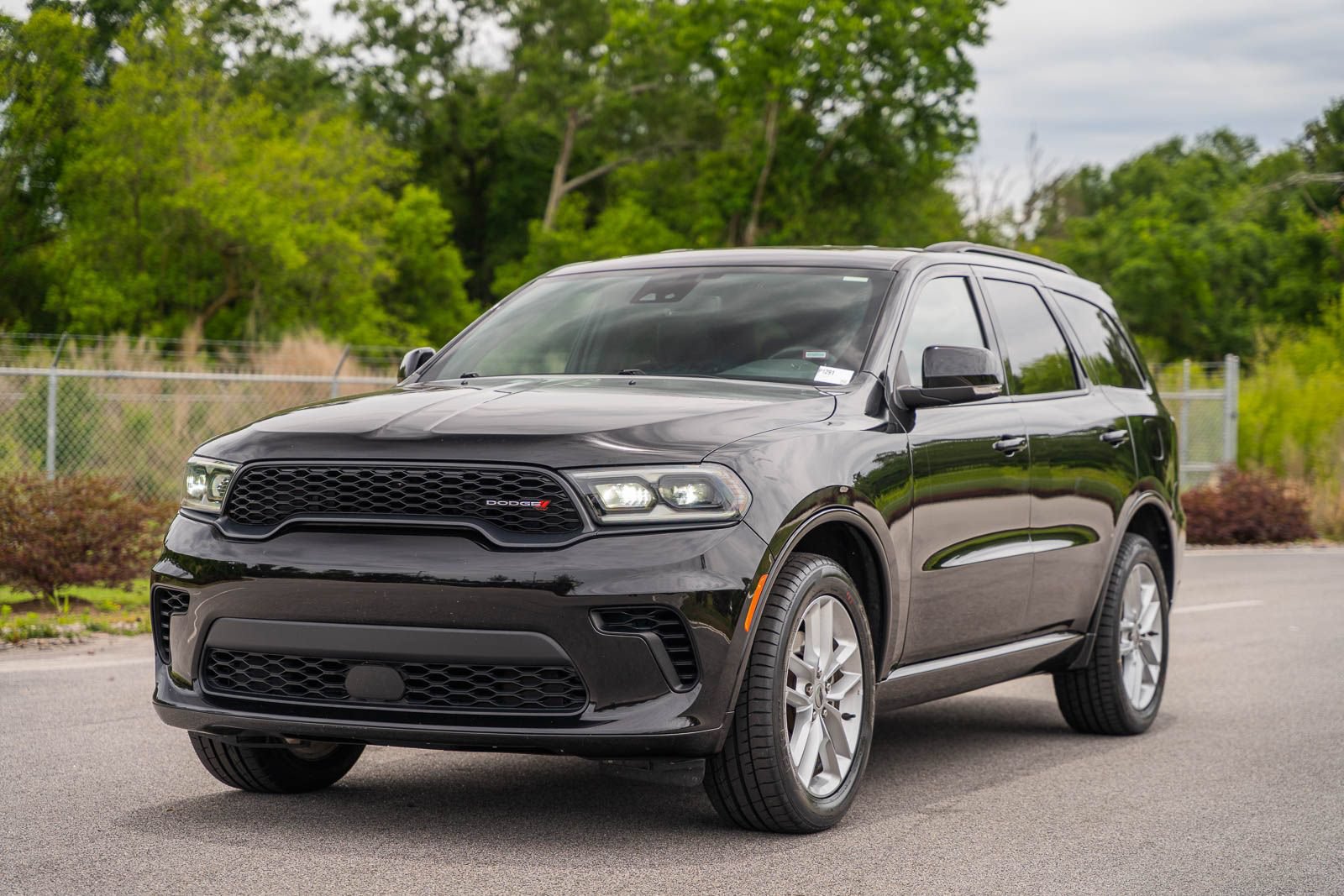 Used 2024 Dodge Durango GT AWD/4WD image 3