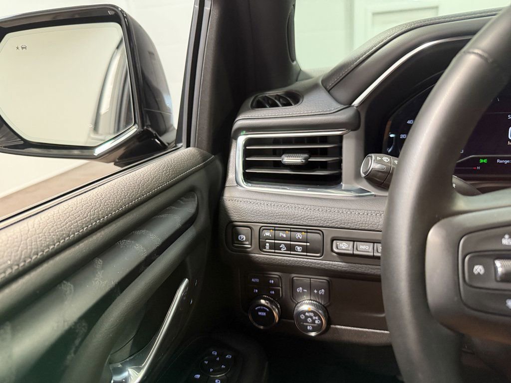 Used 2024 GMC Yukon Denali image 77