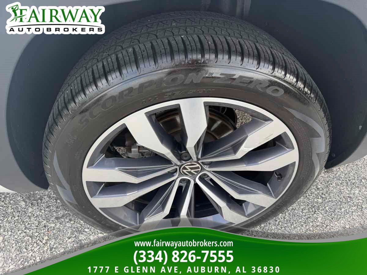 Used 2021 Volkswagen Atlas Cross Sport SEL Premium R-Line AWD/4WD image 33