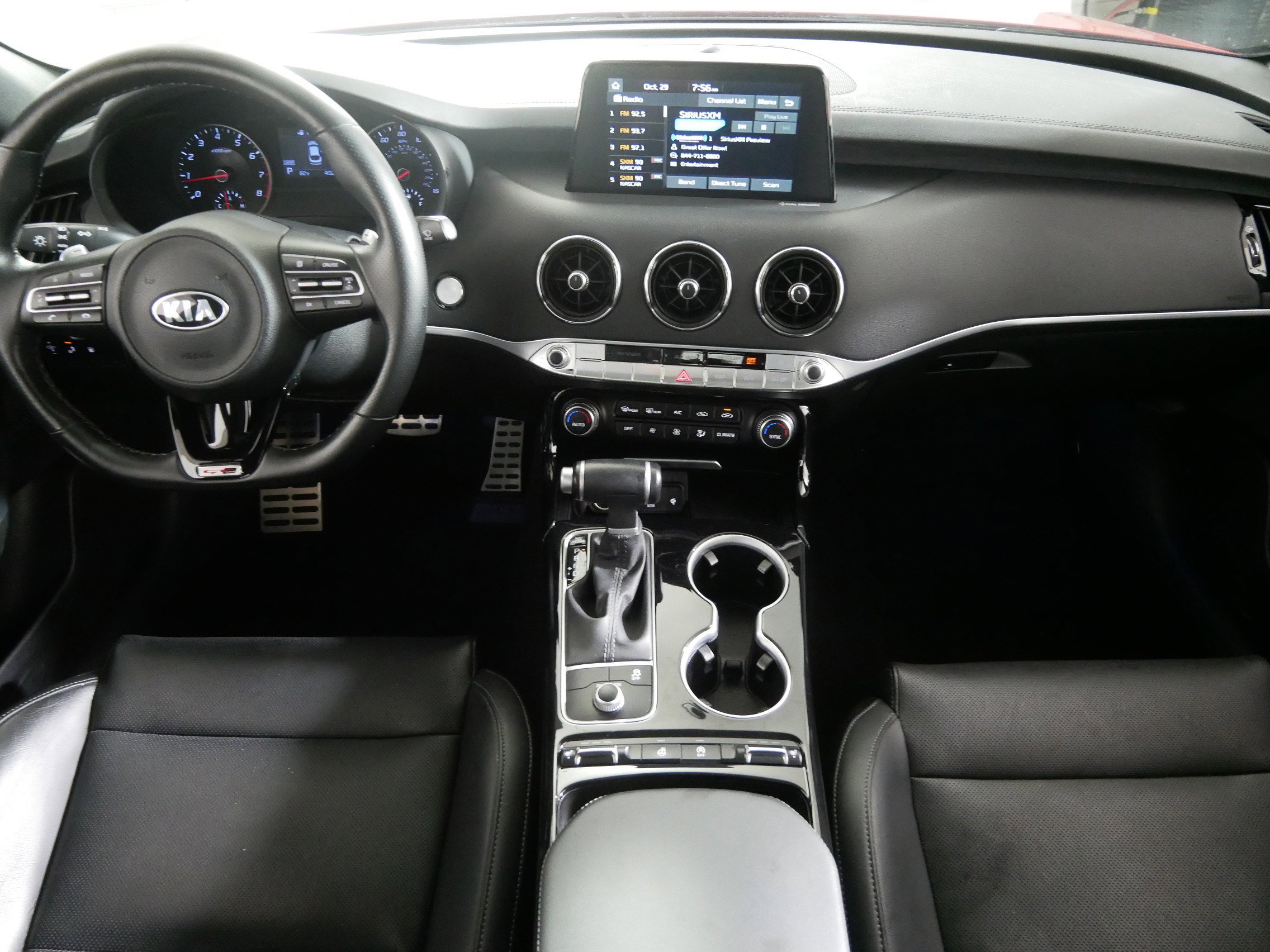 Used 2020 Kia Stinger GT-Line w/ Sun & Sound Package image 10