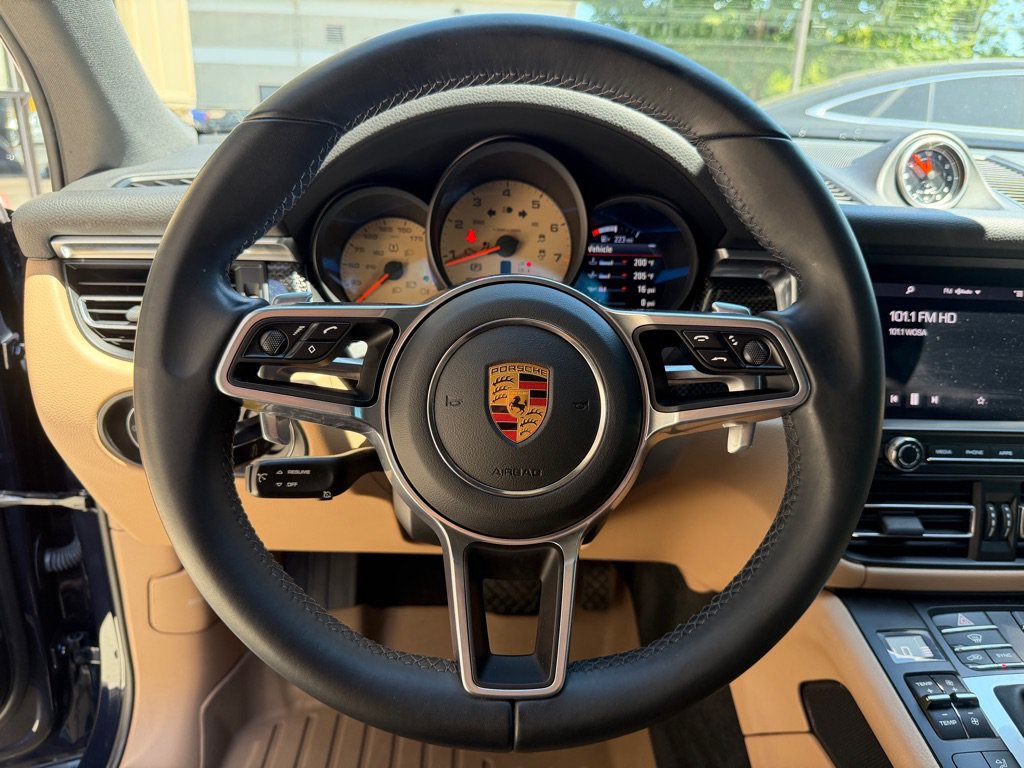 Used 2021 Porsche Macan S AWD/4WD image 35
