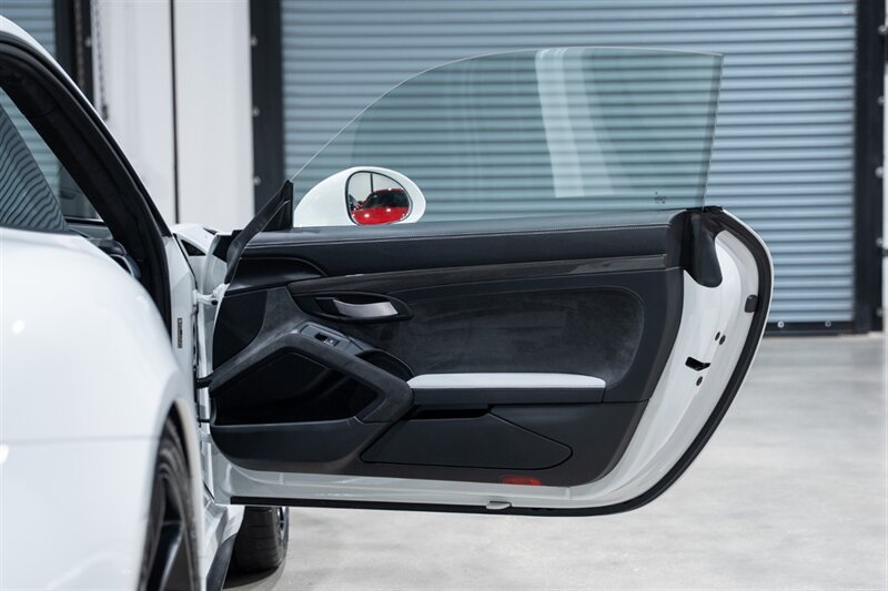 Used 2016 Porsche 911 GT3 RS RWD image 41
