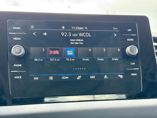 Used 2025 Volkswagen Jetta SE image 16