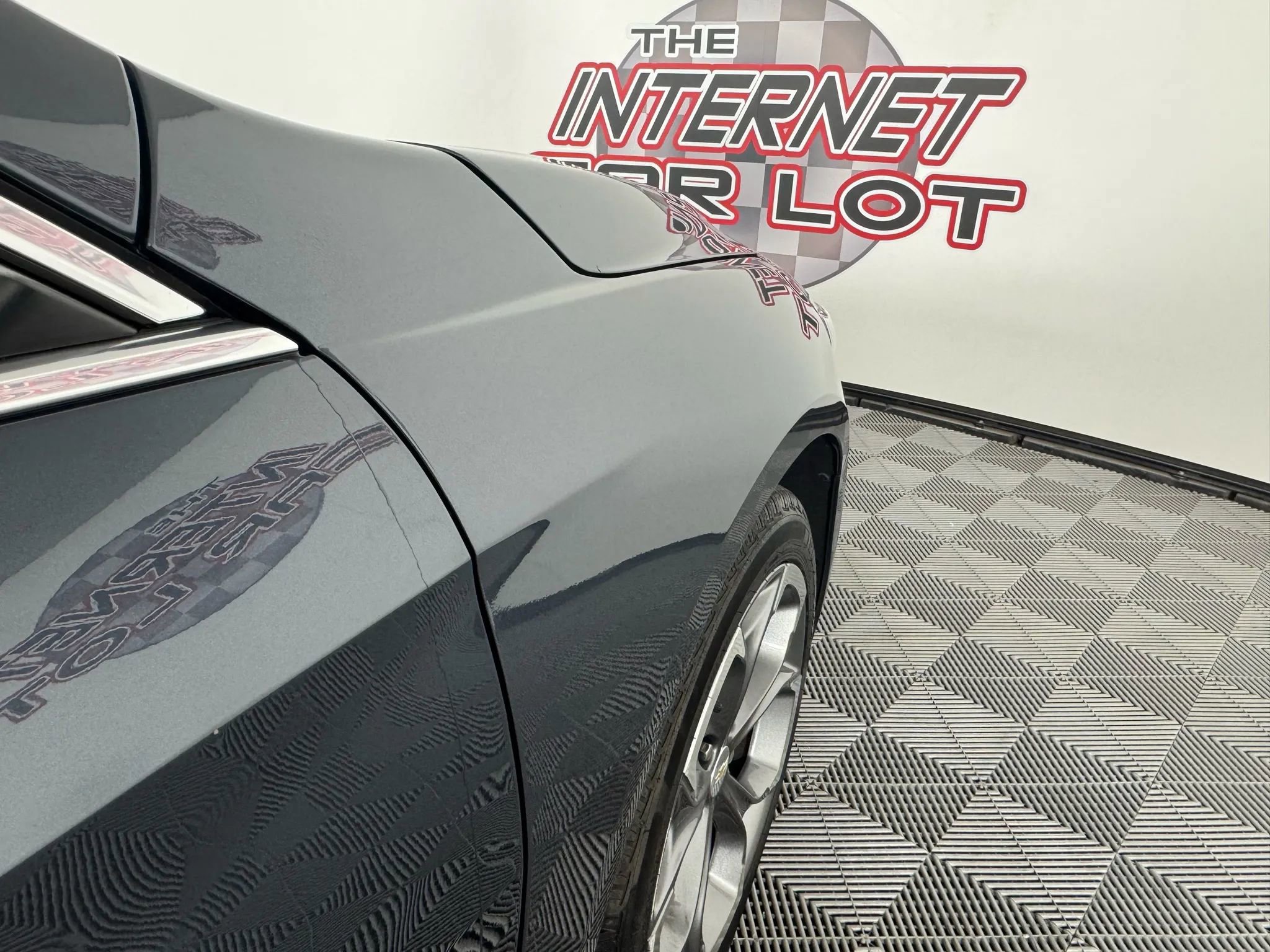 Used 2020 Chevrolet Malibu LT image 32