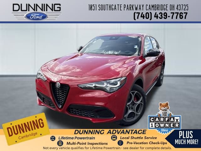 Used 2024 Alfa Romeo Stelvio Sprint image 1