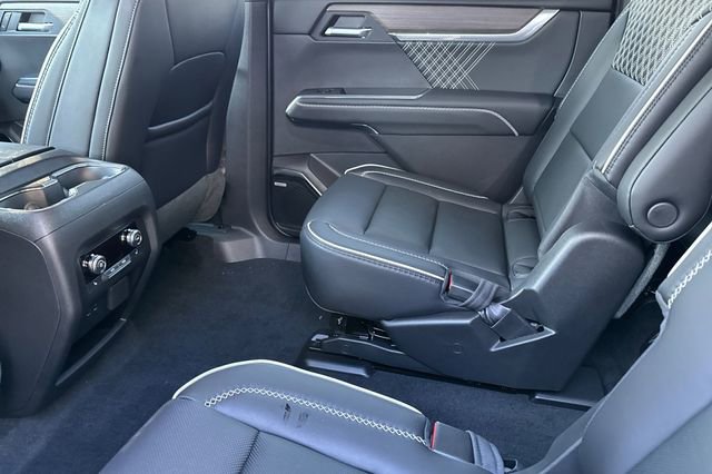 New 2026 GMC Acadia Denali w/ Super Cruise Package image 13