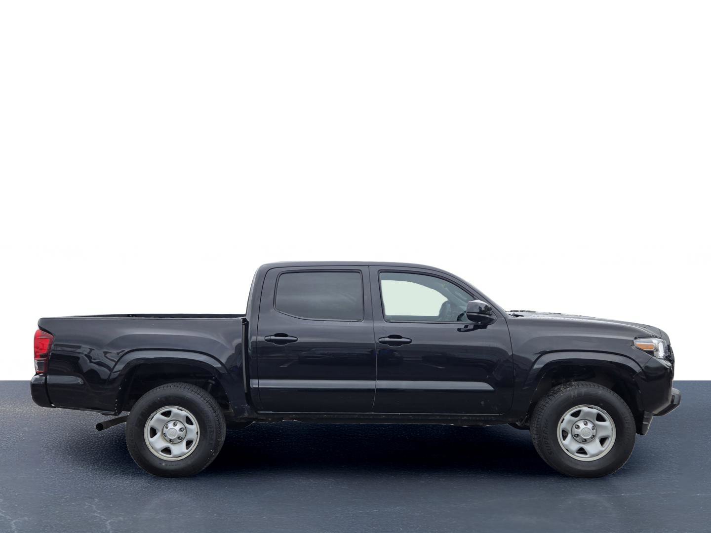 Used 2022 Toyota Tacoma SR w/ SR Convenience Package image 6