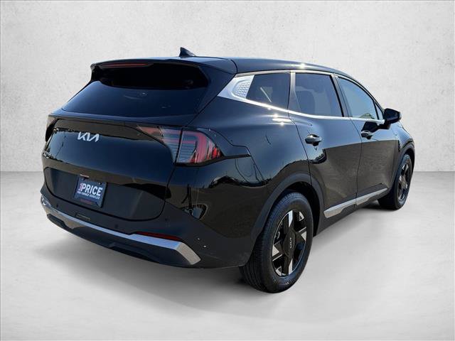 Used 2026 Kia Sportage LX FWD image 5