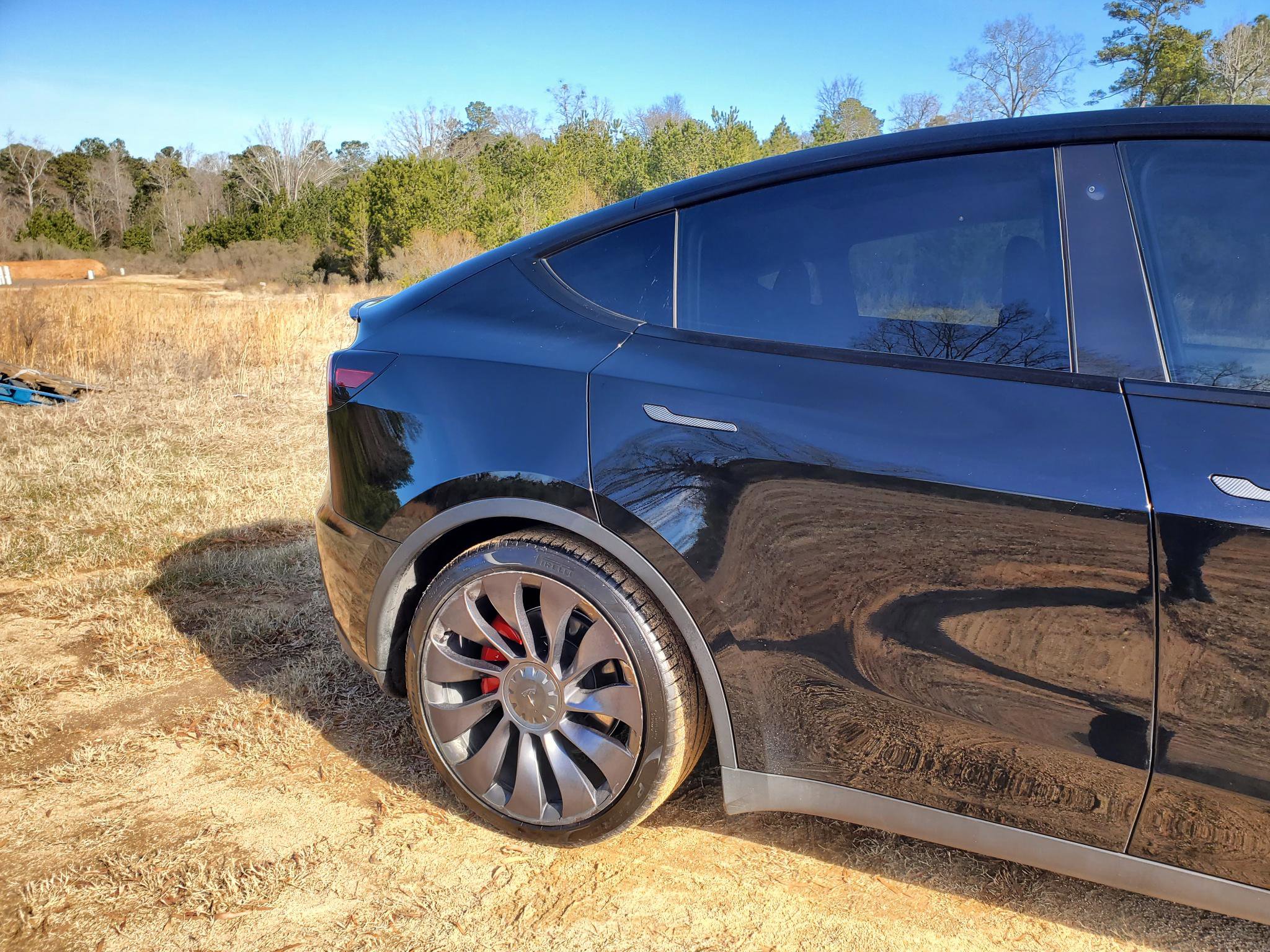 Used 2021 Tesla Model Y Performance image 11