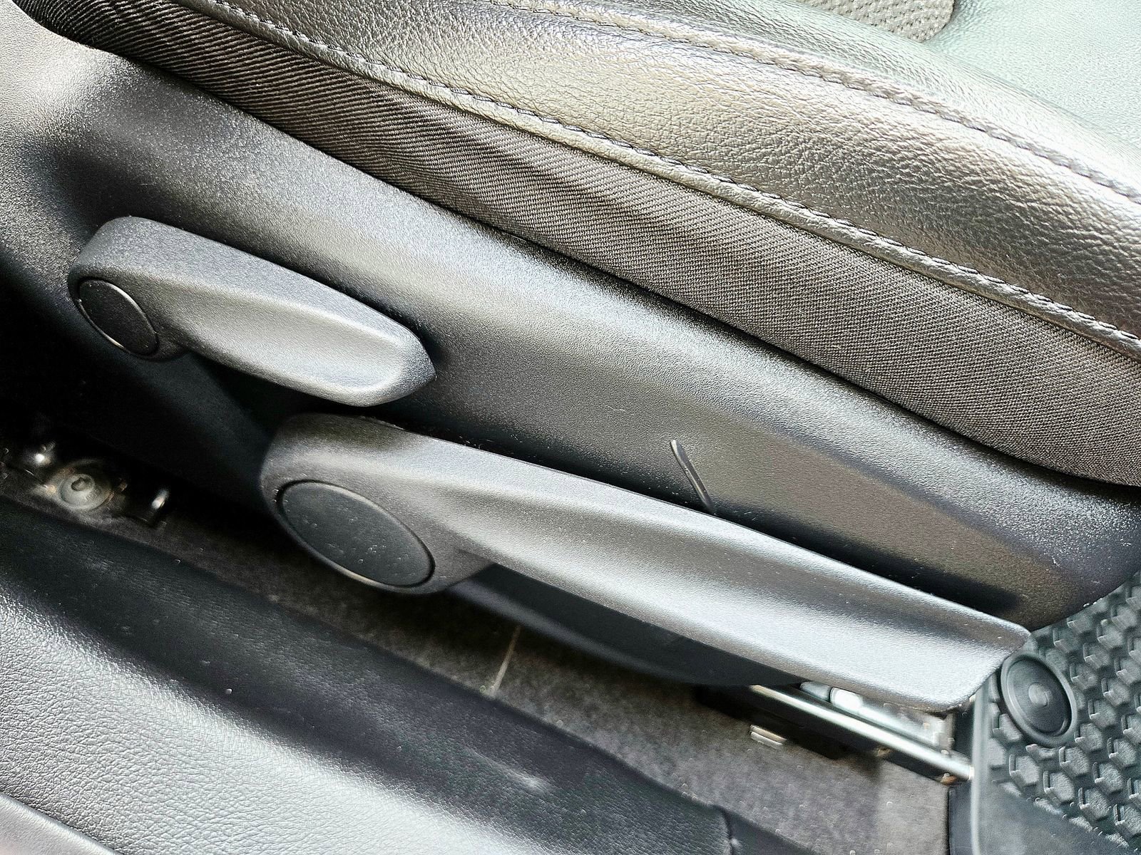 Used 2021 Jeep Compass Trailhawk image 24