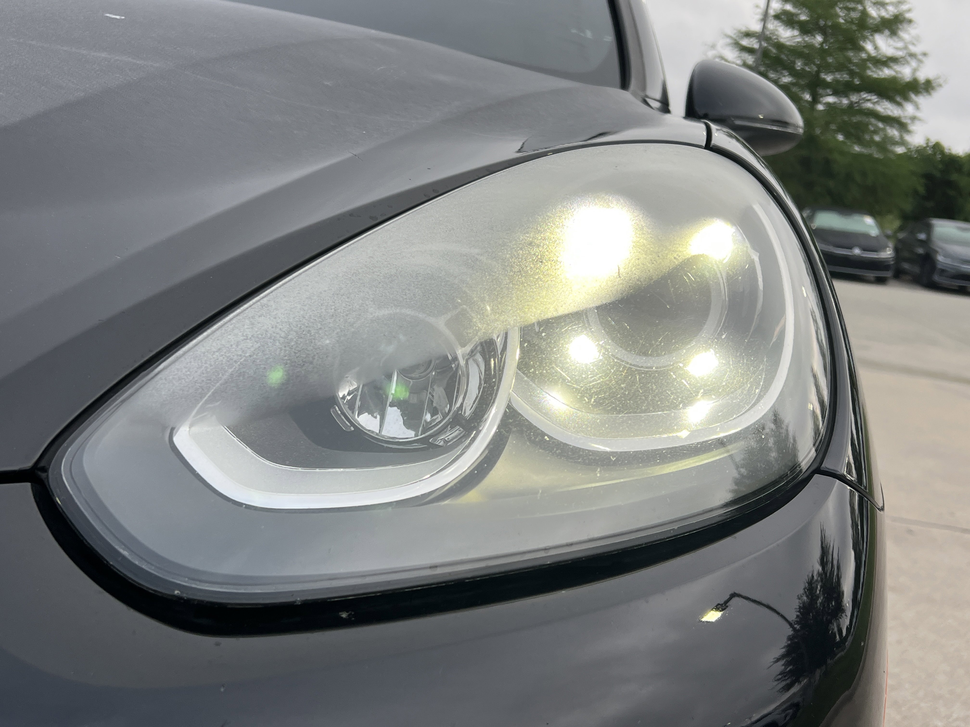 Used 2018 Porsche Cayenne S AWD/4WD image 6