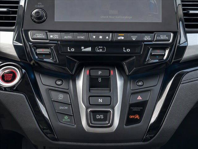 Certified 2024 Honda Odyssey Touring image 16