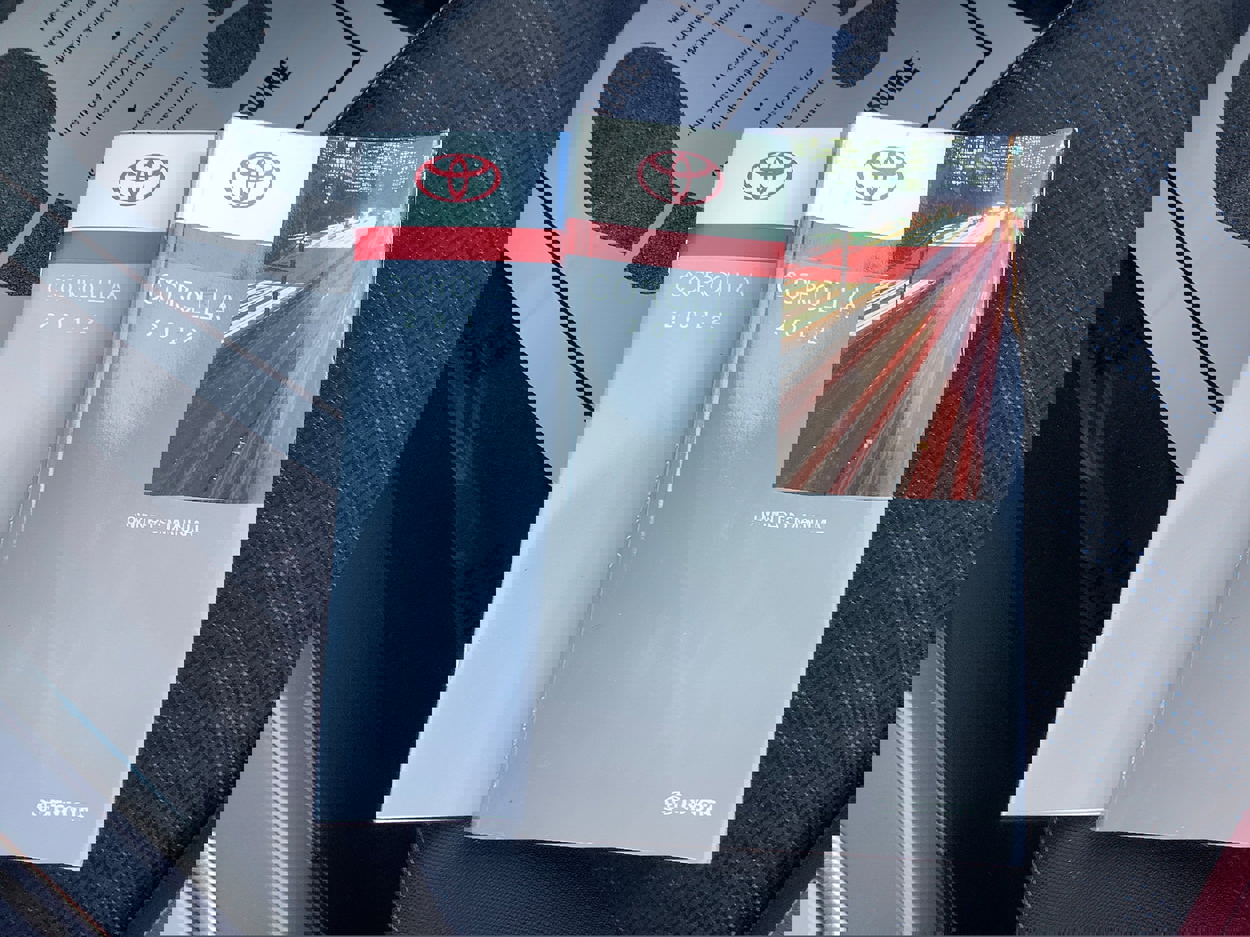 Used 2012 Toyota Corolla S image 23