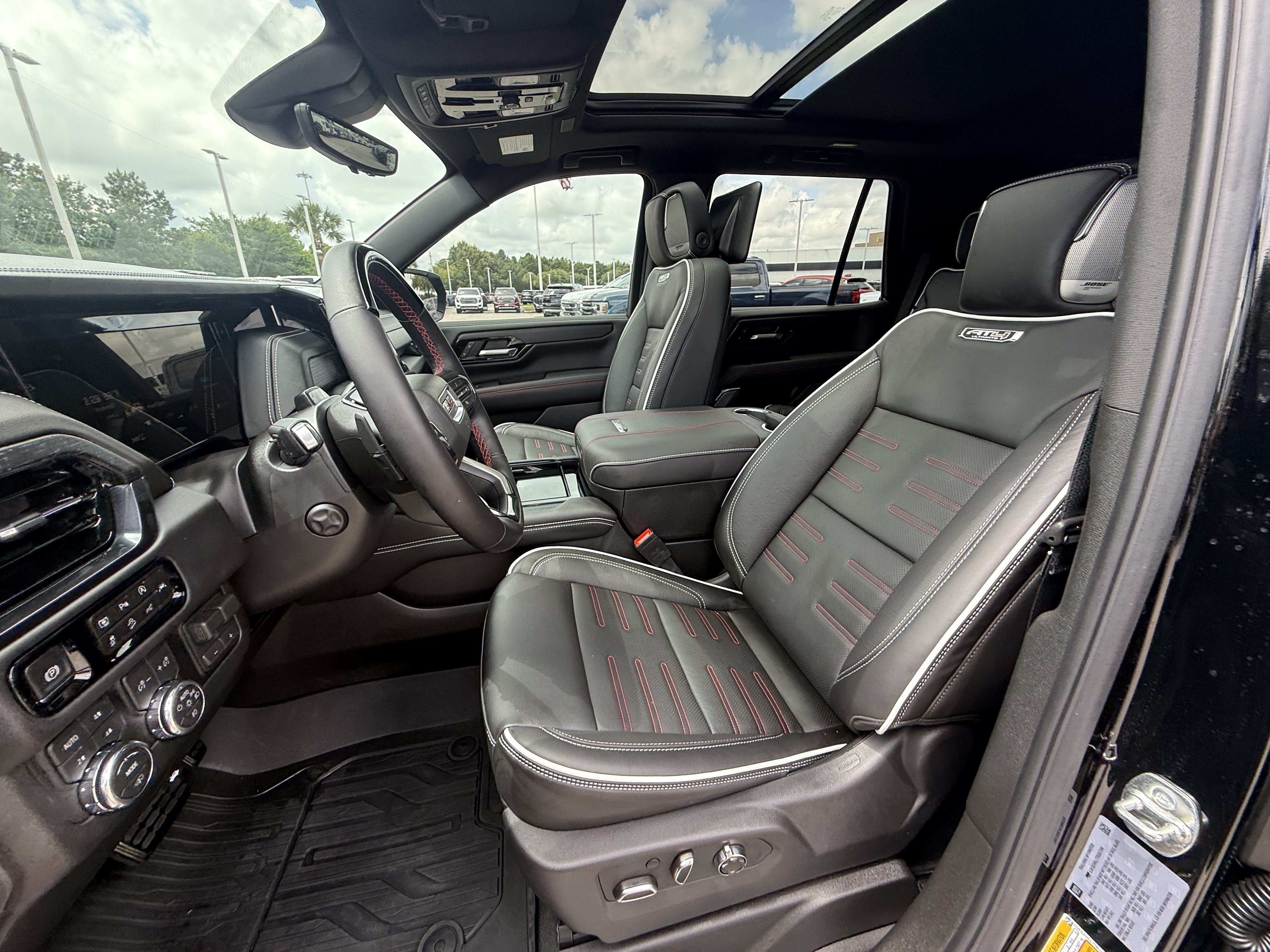 Used 2026 GMC Yukon AT4 Ultimate w/ LPO, Floor Liner Package AWD/4WD image 26