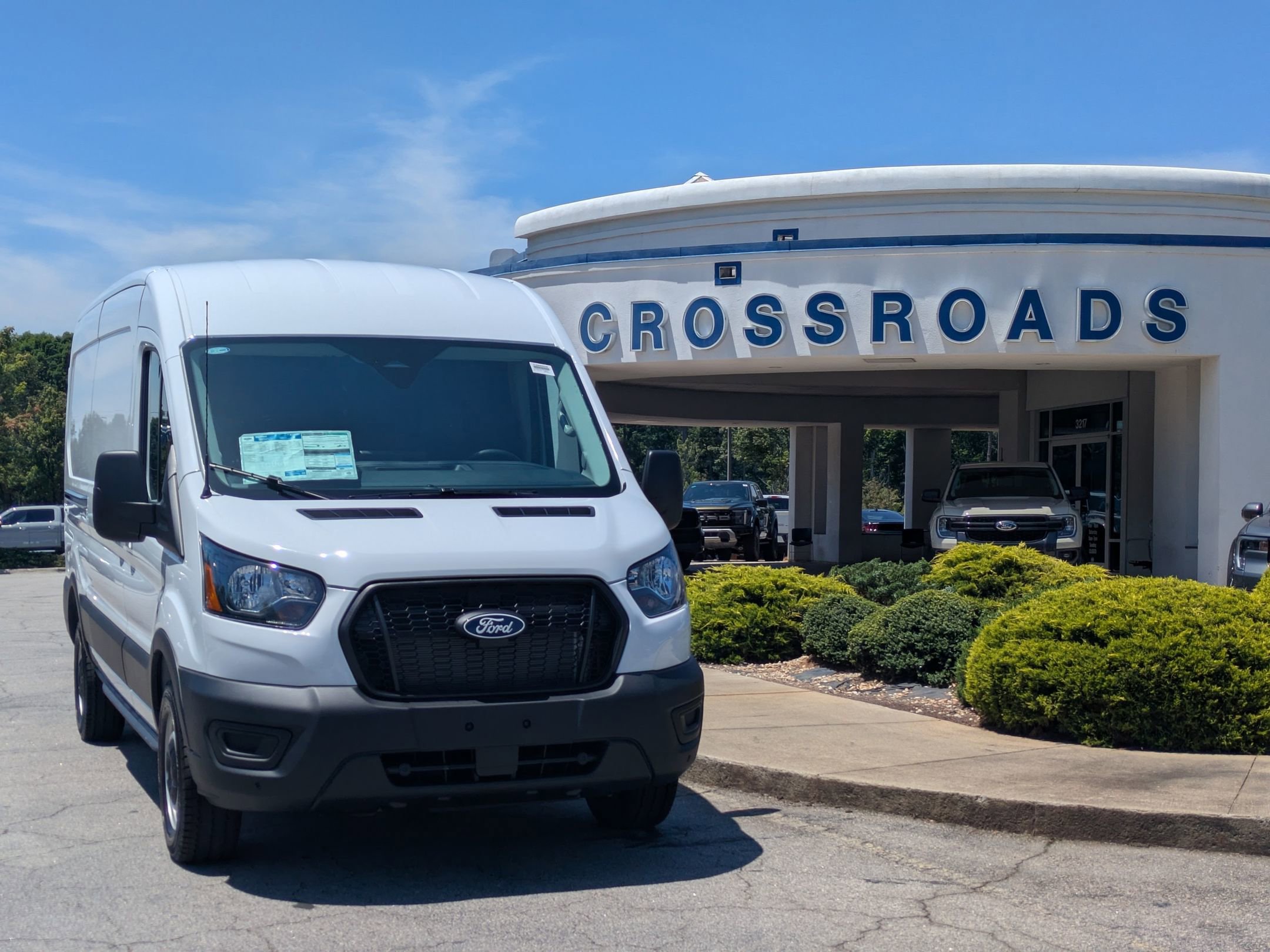 New 2026 Ford Transit 250 148 Medium Roof w/ Load Area Protection Package RWD image 1