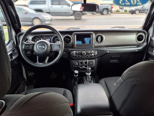 Used 2023 Jeep Gladiator Sport image 19
