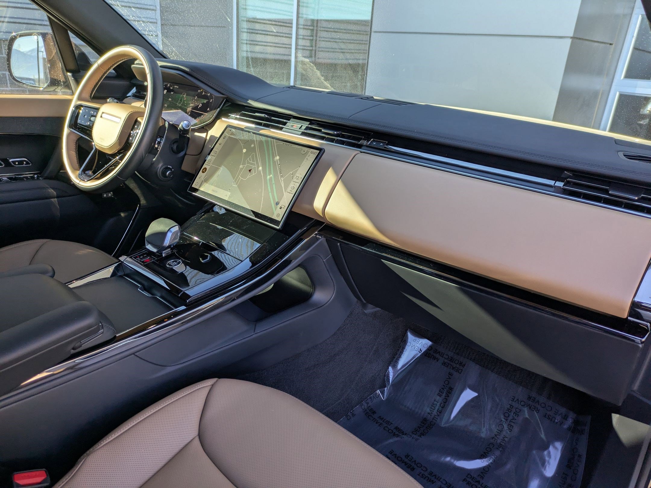 Certified 2024 Land Rover Range Rover Sport Dynamic SE image 27