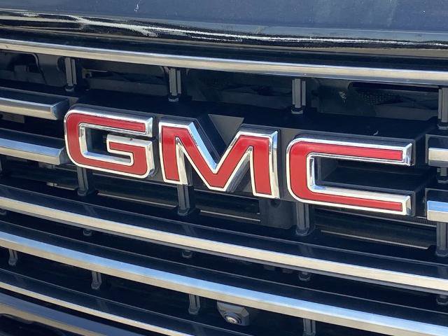 Used 2020 GMC Sierra 2500 AT4 w/ AT4 Premium Package AWD/4WD image 27