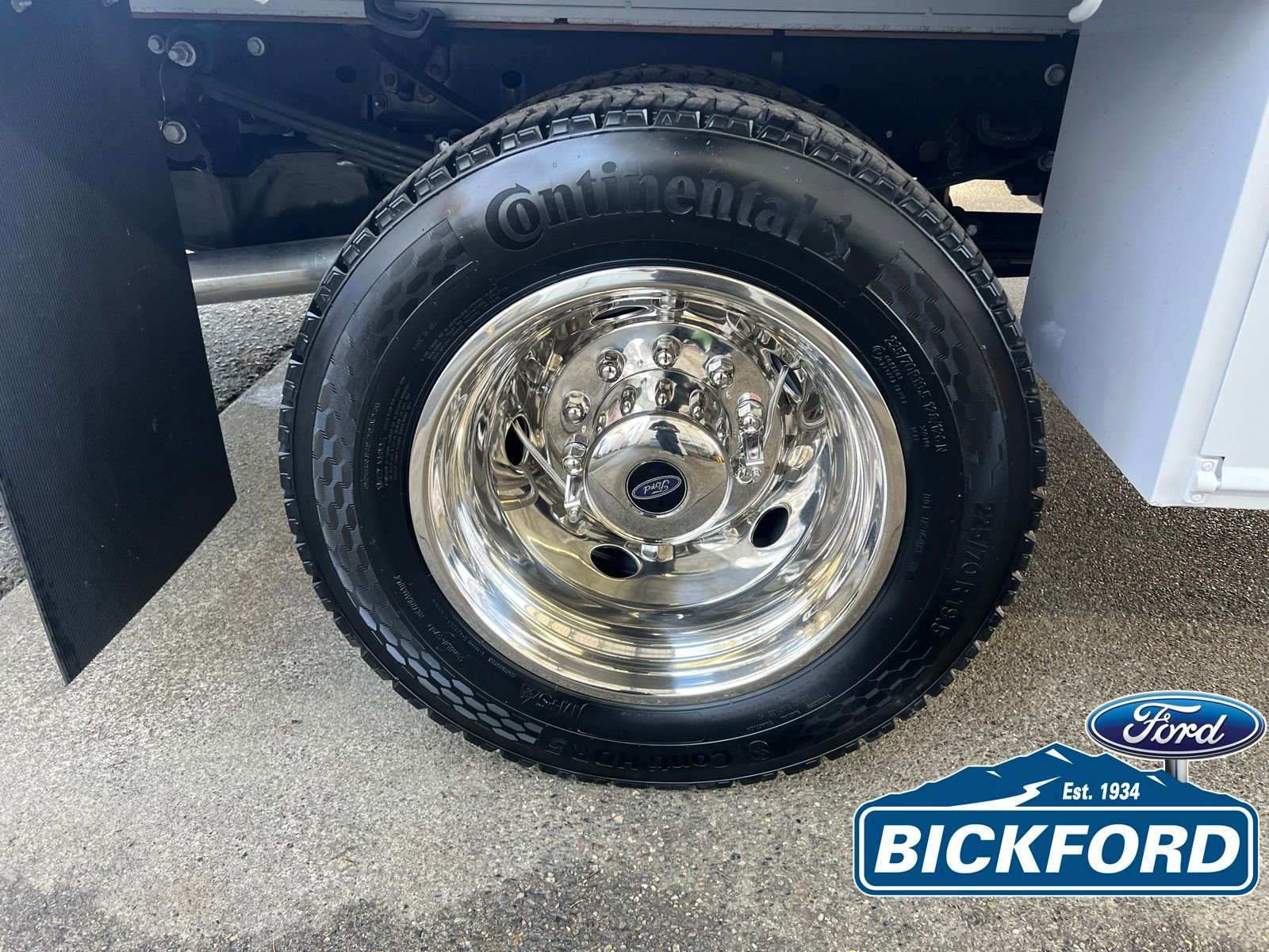 New 2026 Ford F550 4x4 Crew Cab image 18