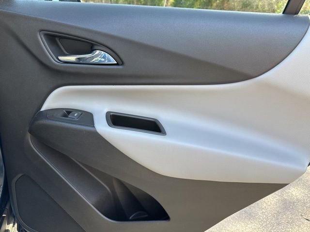 Used 2020 Chevrolet Equinox LT image 25