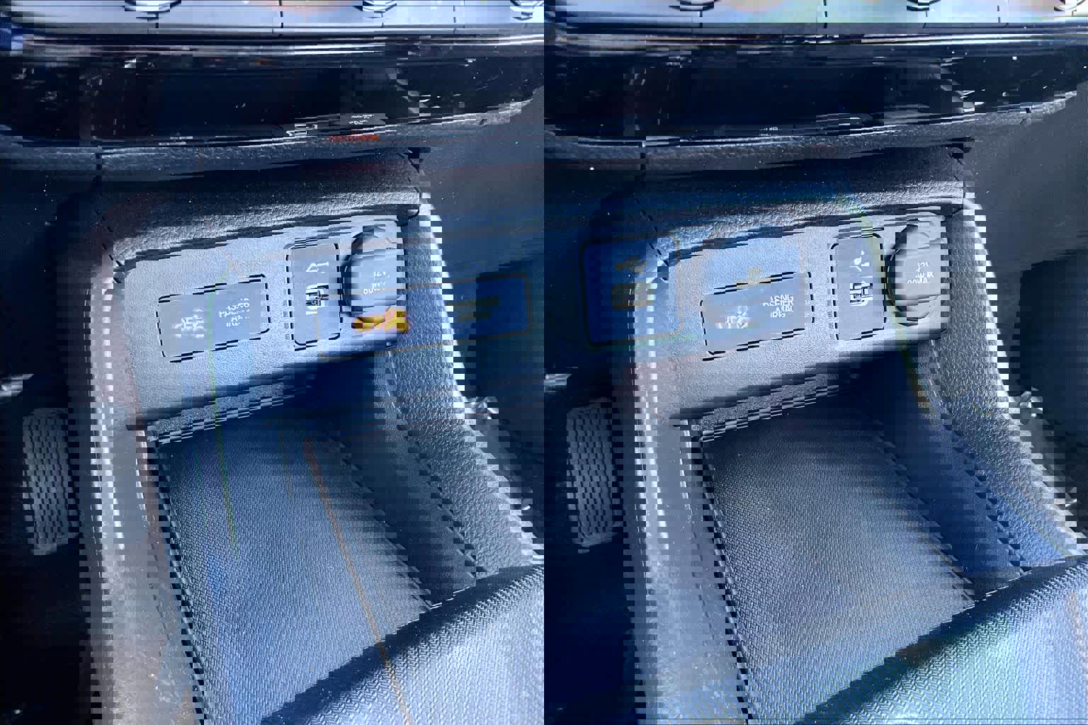 Used 2022 Honda Civic EX-L image 30