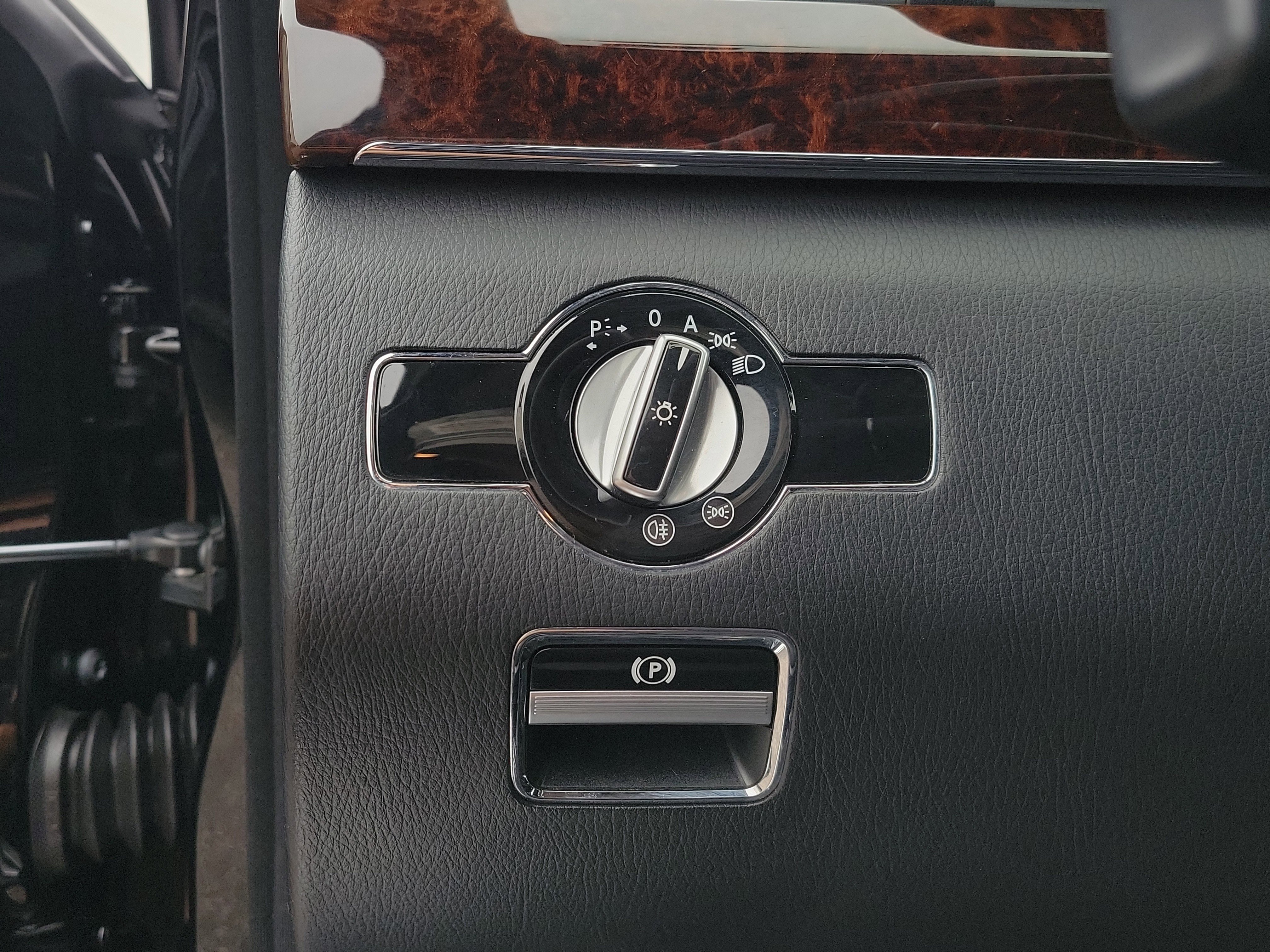 Used 2013 Mercedes-Benz S 550 image 16