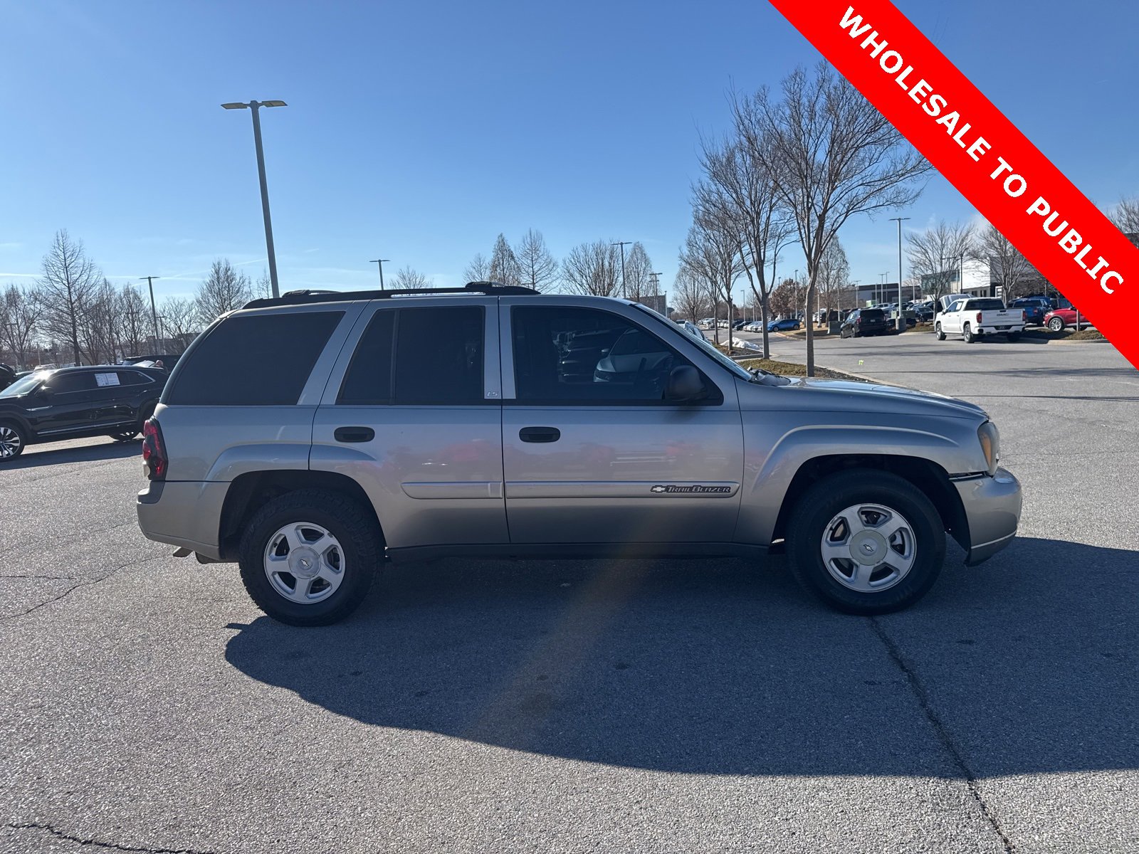 Used 2002 Chevrolet TrailBlazer LS w/ Preferred Equipment Group image 4