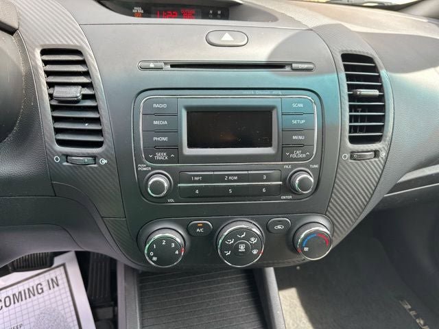 Used 2015 Kia Forte EX FWD image 12